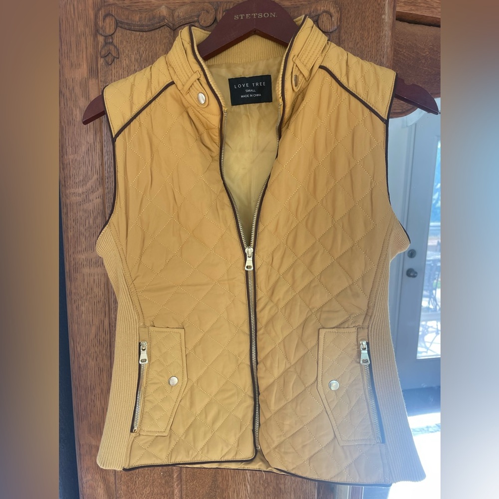 Mustard quilted vest, size small